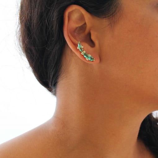 Brinco estilo ear cuff com zircônias formato gota